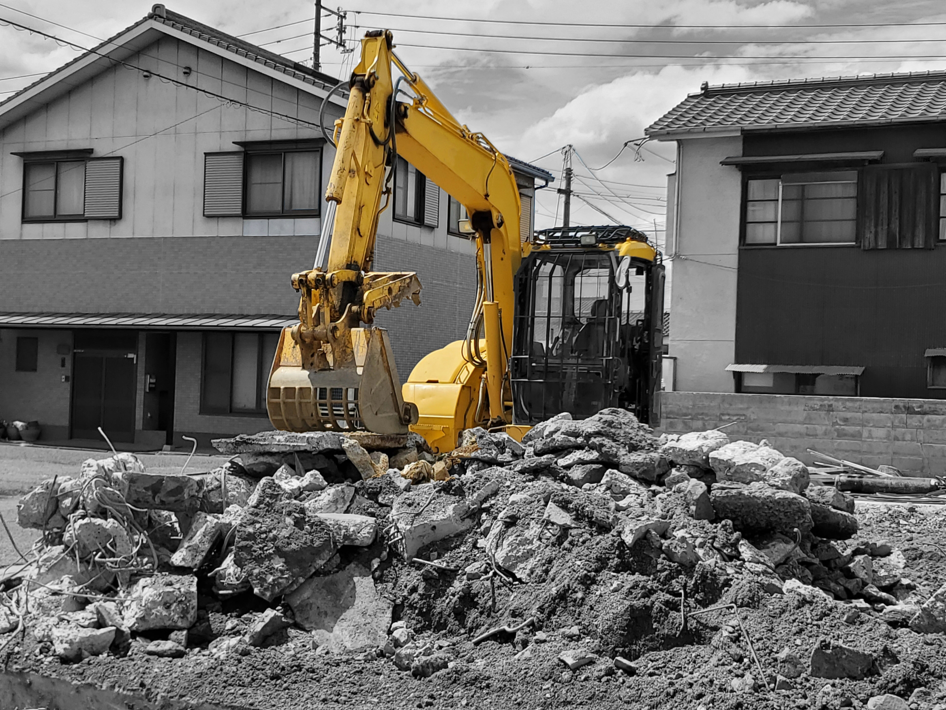 解体作業の写真